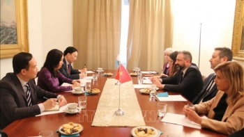 Việt Nam và San Marino ký Bản ghi nhớ về tăng cường hợp tác giữa hai Bộ Ngoại giao