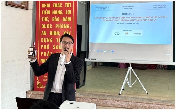 Sơn La hỗ trợ doanh nghiệp, hợp tác xã phát triển thương mại điện tử