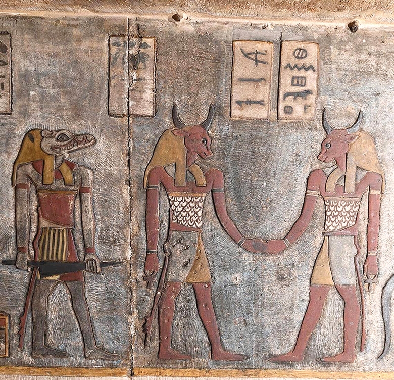 Phát hiện 12 cung hoàng đạo đầu tiên tại Ai Cập