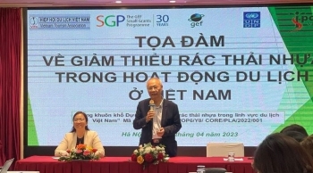 Rác thải nhựa đang đe dọa trực tiếp đến ngành du lịch Việt Nam