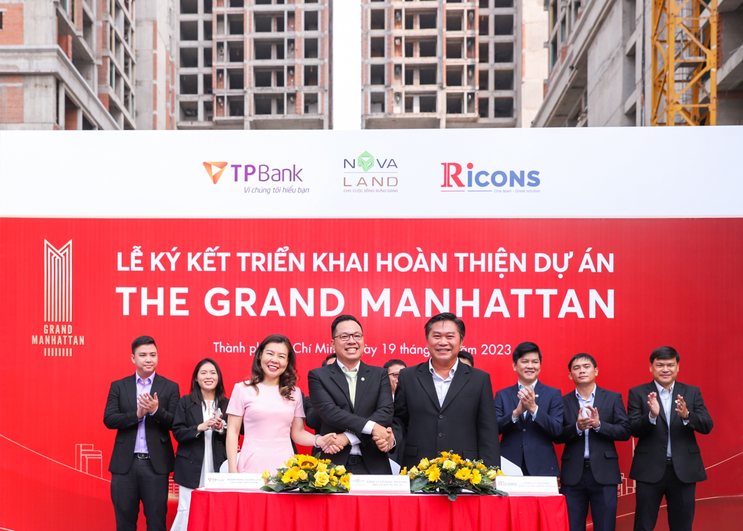Novaland – TPBank – Ricons đã ký kết hợp tác triển khai xây dựng hoàn thiện dự án The Grand Manhattan