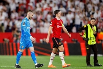 Man Utd bị Sevilla đá bay khỏi Europa Leauge