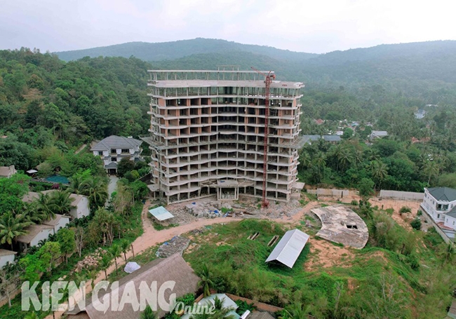 Kiên Giang yêu cầu xử lý dứt điểm vụ khách sạn 12 tầng xây dựng trái phép