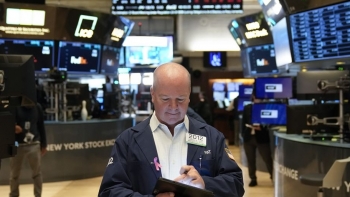 Thị trường chứng khoán thế giới ngày 25/4: Cổ phiếu vẫn đang tìm hướng đi giữa mùa báo cáo