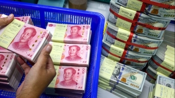 Vượt USD, nhân dân tệ trở thành đồng tiền giao dịch xuyên biên giới nhiều nhất của Trung Quốc