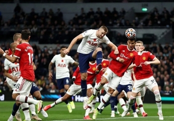 Lịch thi đấu bóng đá hôm nay 27/4: Man Utd đối đầu Tottenham