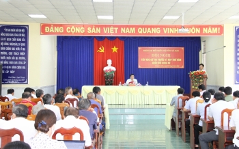 Đồng chí Lê Mạnh Hùng tiếp xúc cử tri xã Lý Văn Lâm trước Kỳ họp thứ 5, Quốc hội khóa XV