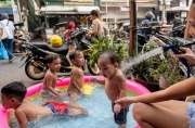 Nắng nóng phá vỡ kỷ lục tại Đông Nam Á