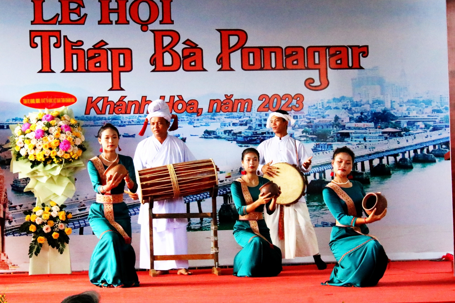 Khai mạc Lễ hội Tháp Bà Ponagar 2023
