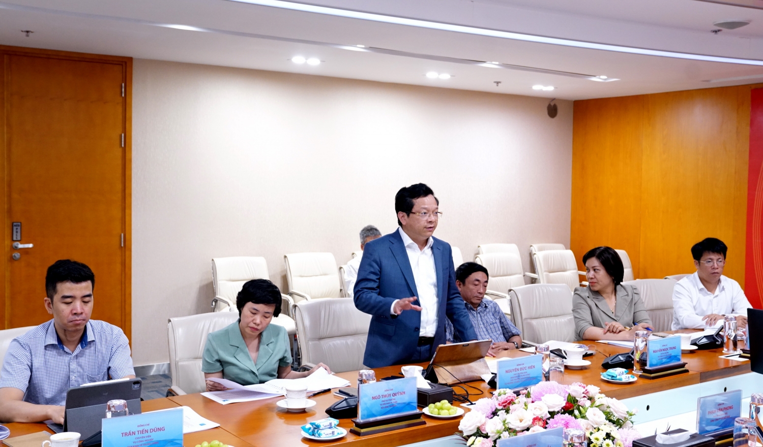 Đồng chí Nguyễn Đức Hiển - Phó Trưởng Ban Kinh tế Trung ương phát biểu chỉ đạo tại buổi làm việc