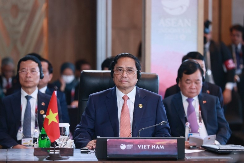 Hướng đến “Một ASEAN tầm vóc - Tâm điểm của tăng trưởng”