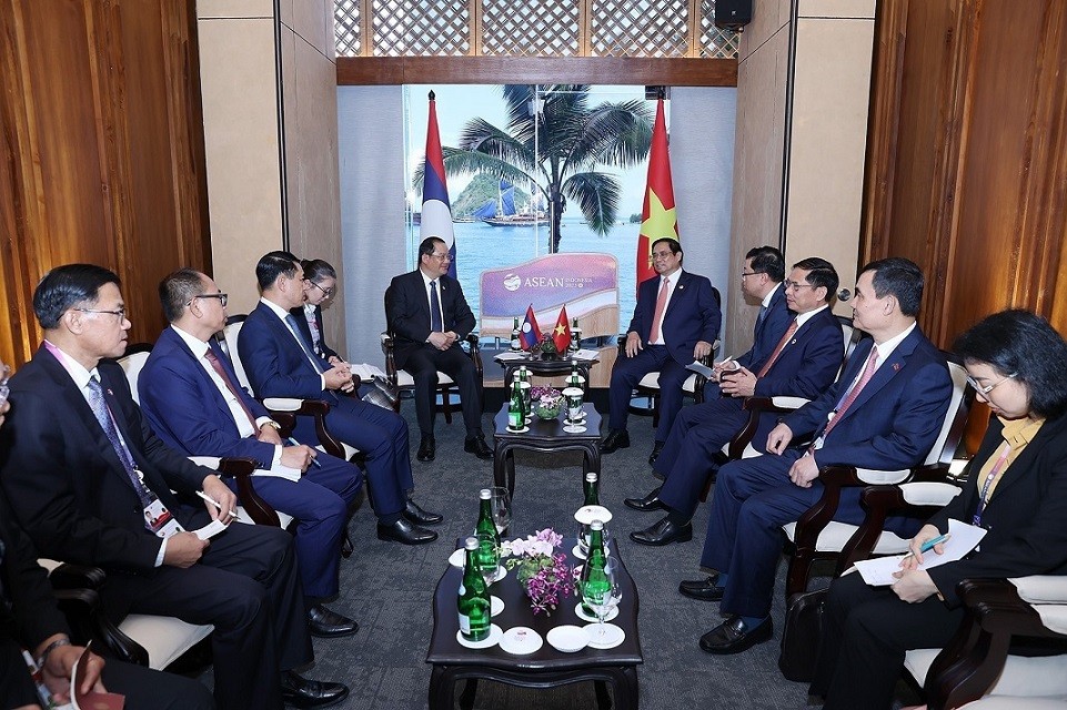 Thủ tướng Chính phủ Phạm Minh Chính gặp với Thủ tướng Lào Sonexay Siphandone