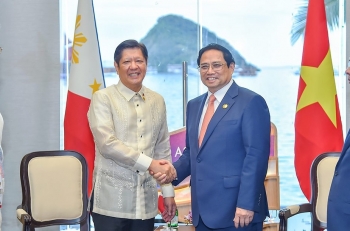 Thủ tướng Chính phủ Phạm Minh Chính gặp Tổng thống Philippines