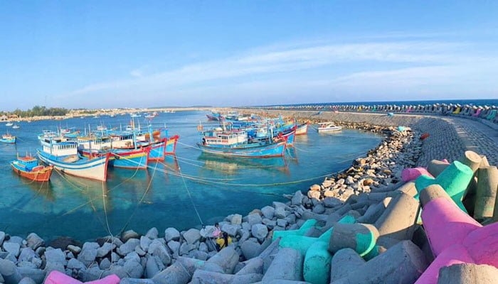 10 địa điểm không thể bỏ qua khi du lịch đảo Phú Quý 10 địa điểm không thể bỏ qua khi du lịch đảo Phú Quý