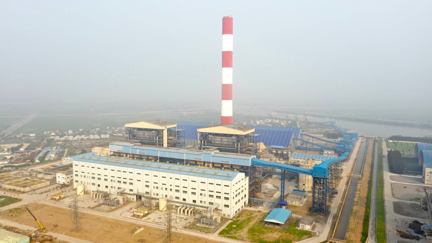 Tro xỉ, thạch cao của Nhà máy Nhiệt điện Thái Bình 2 đấu giá được hơn 190 tỉ đồng