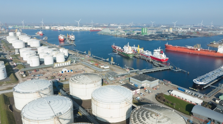 Thuế xuất khẩu dầu ở Nga bắt đầu tăng từ ngày 1/6