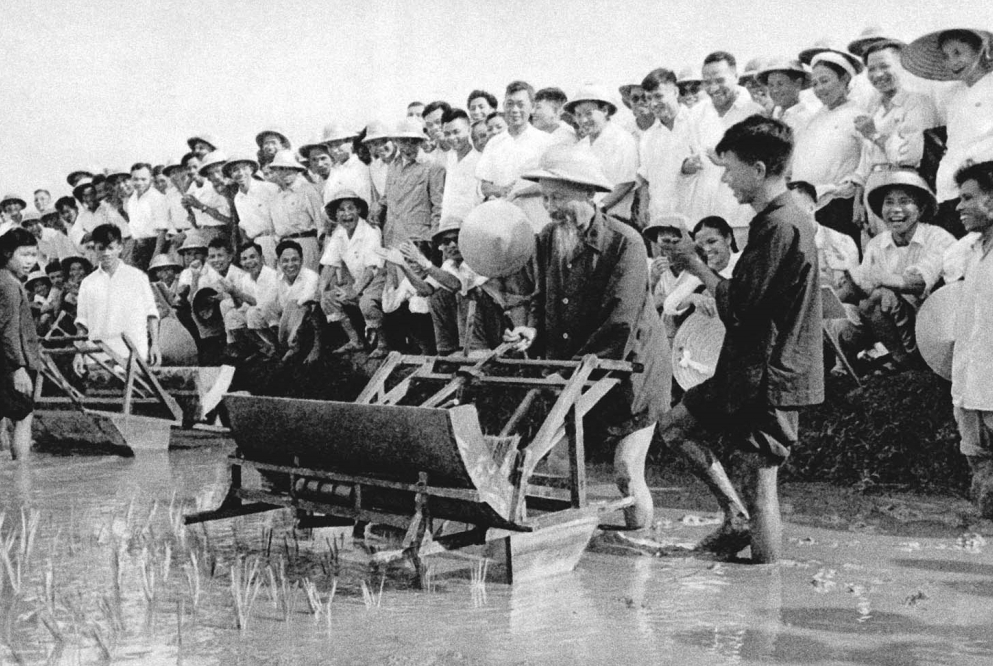 “Nói đi đôi với làm” - Một chỉ dẫn quan trọng của Chủ tịch Hồ Chí Minh về đạo đức và thực hành đạo đức