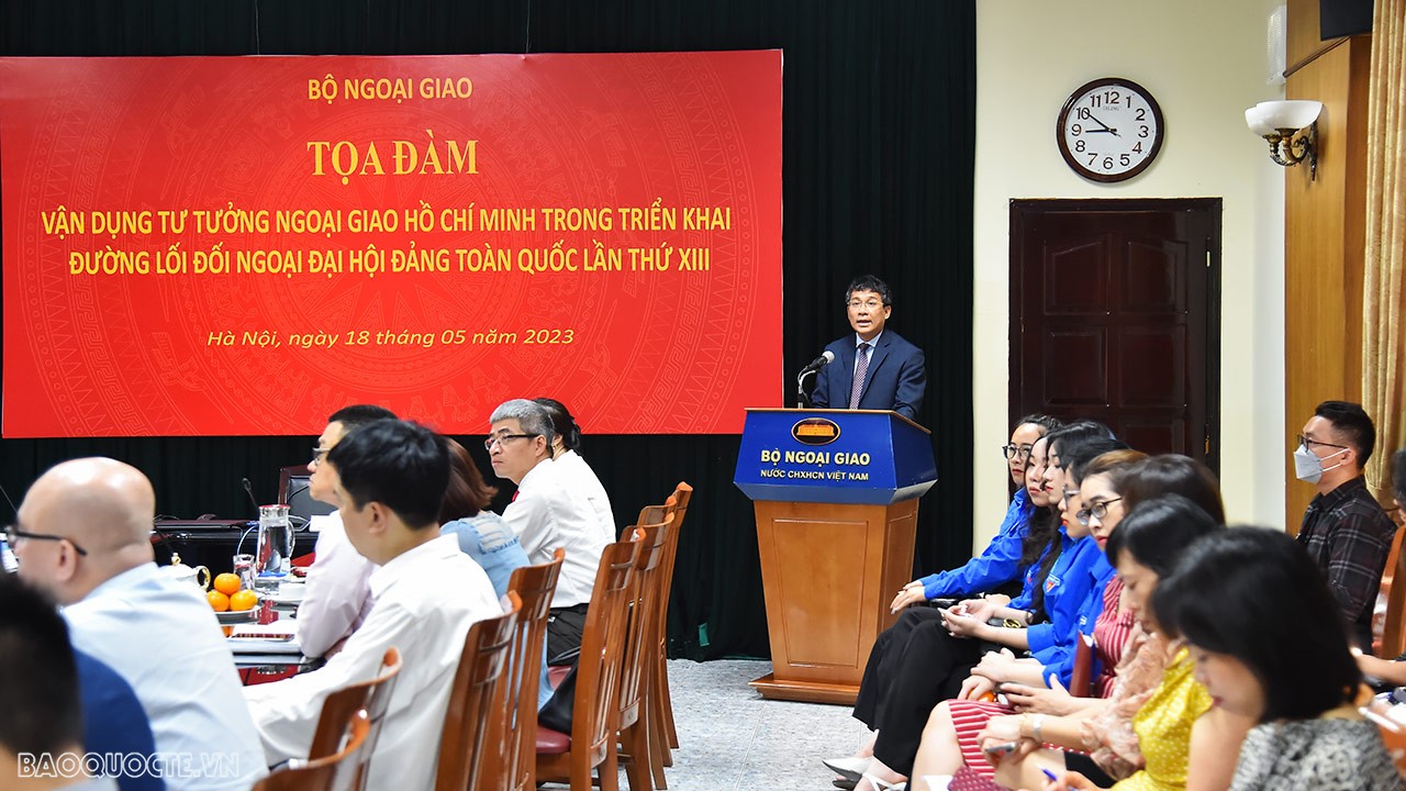 Trường phái đối ngoại và ngoại giao 'cây tre Việt Nam' dựa trên nền tảng tư tưởng ngoại giao Hồ Chí Minh