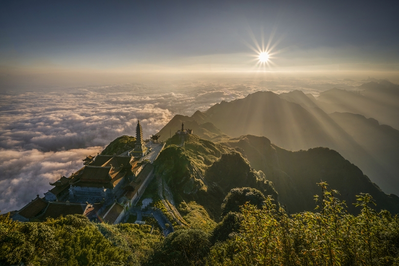 Chinh phục Fansipan, “đỉnh Everest” của Đông Dương