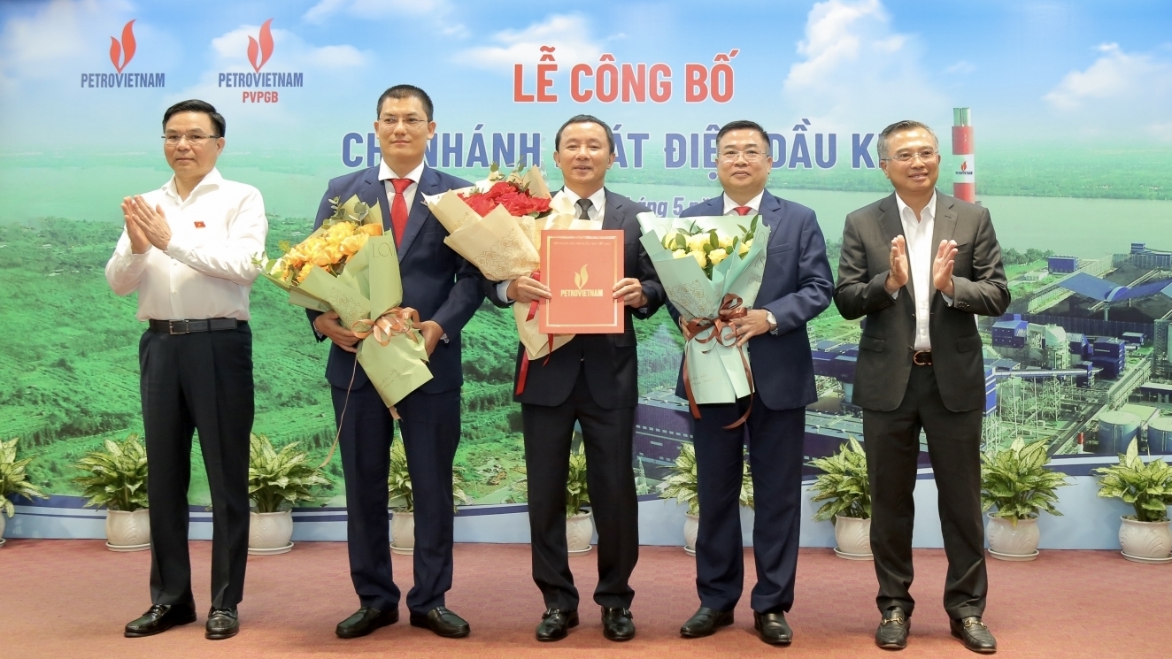 Petrovietnam ra mắt Chi nhánh Phát điện Dầu khí