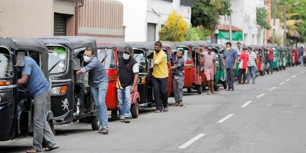 Sri Lanka mở cửa thị trường nhiên liệu nội địa cho Trung Quốc