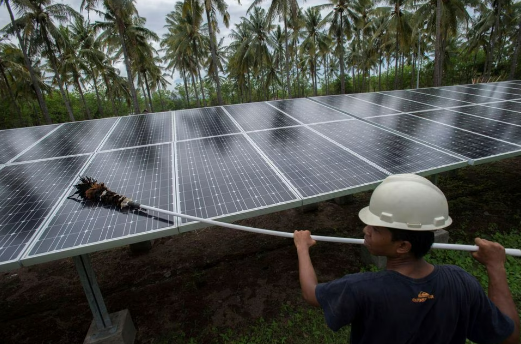 Indonesia tìm kiếm khoản đầu tư lớn vào năng lượng mặt trời