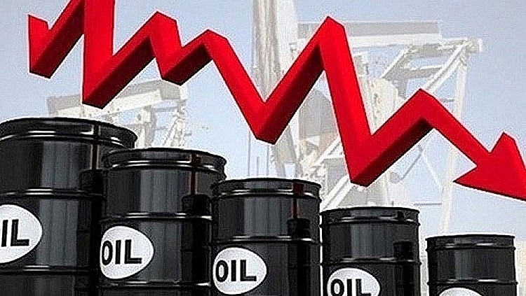 Giá dầu hôm nay 31/5 giảm mạnh