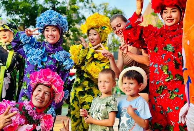 Hé lộ không khí "Tuần lễ quốc tế thiếu nhi" siêu hoành tráng tại VinWonders Nha Trang