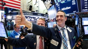 Thị trường chứng khoán thế giới ngày 3/6: Chỉ số Dow Jones kết tuần ngoạn mục