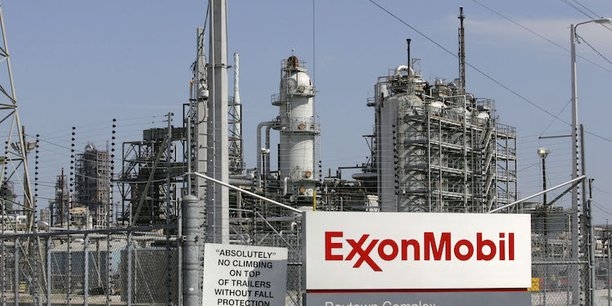 Vì sao Tchad quốc hữu hóa tài sản dầu mỏ của ExxonMobil?