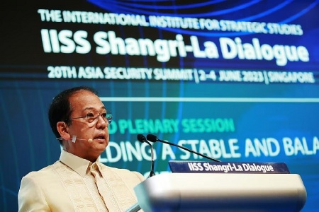 Đối thoại Shangri-La: Philippines kêu gọi quốc tế ủng hộ phán quyết về Biển Đông 2016 của Tòa Trọng tài