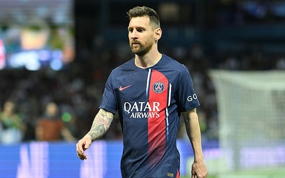 Lionel Messi sang Mỹ... dưỡng già
