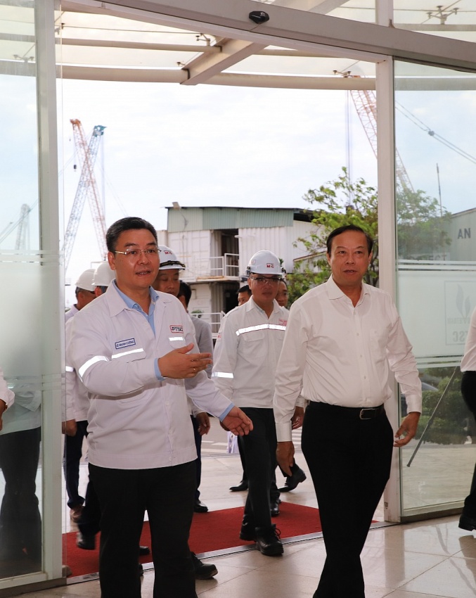 Chủ tịch tỉnh Bà Rịa – Vũng Tàu đến thăm và làm việc với PTSC Chủ tịch UBND tỉnh Bà Rịa – Vũng Tàu đến thăm và làm việc với PTSC