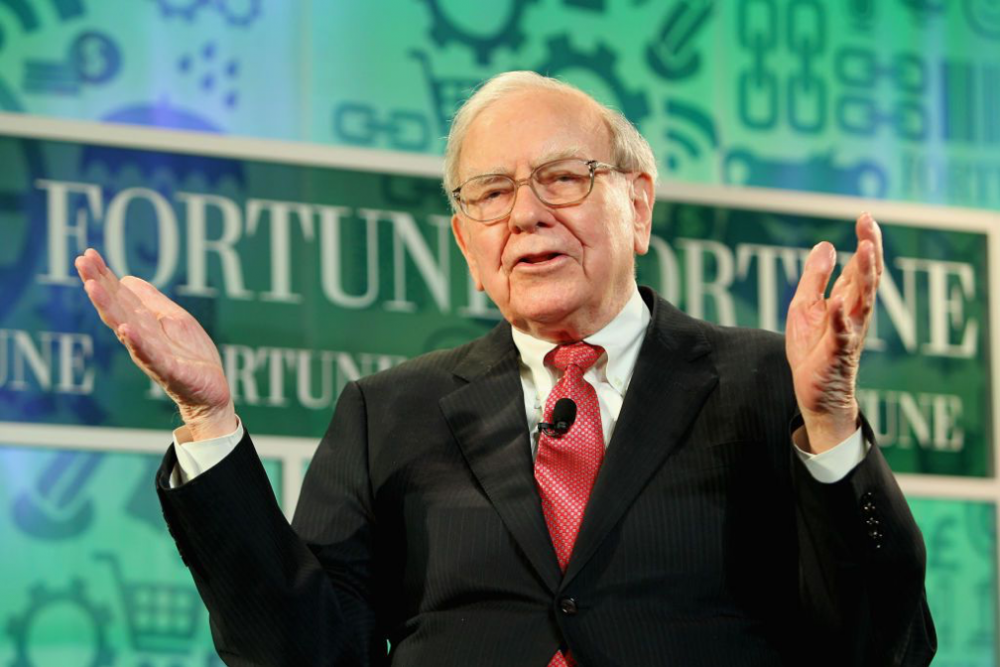 3 mã cổ phiếu AI nào “hút” 100 tỷ USD từ “huyền thoại phố Wall” Warren Buffett?