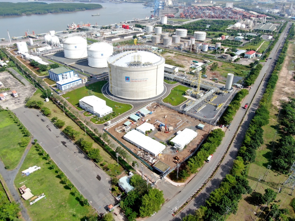Dự án Kho cảng LNG Thị Vải tại Kho cảng PV GAS Vũng Tàu trong giai đoạn hoàn thiện, sẵn sàng đưa vào vận hành