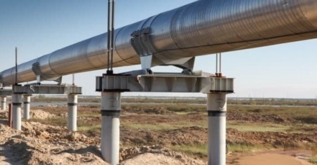 Giá dầu thô Nga qua đường ống Druzhba tăng sau sự cố vỡ đập
