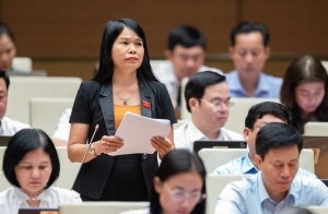 Ai được yêu cầu cung cấp thông tin khách của ngân hàng?