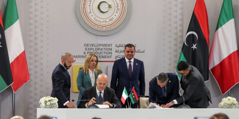 Libya và Eni hợp tác thực hiện chuyển dịch năng lượng Libya và Eni hợp tác thực hiện chuyển dịch năng lượng