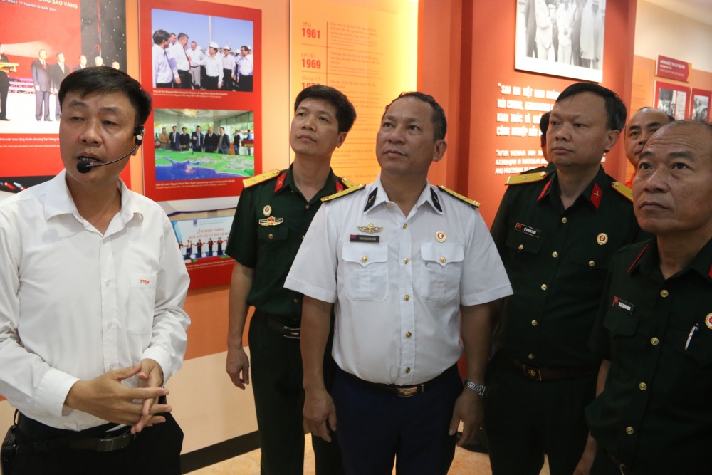 Hội CCB Tập đoàn tổ chức Hội nghị Tập huấn, tọa đàm kết hợp giáo dục truyền thống tại tỉnh Thái Bình Hội CCB Tập đoàn tổ chức Hội nghị Tập huấn, tọa đàm kết hợp giáo dục truyền thống tại tỉnh Thái Bình