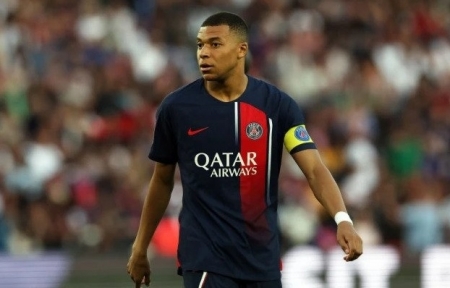 PSG sẵn sàng bán Kylian Mbappe vì một lý do...