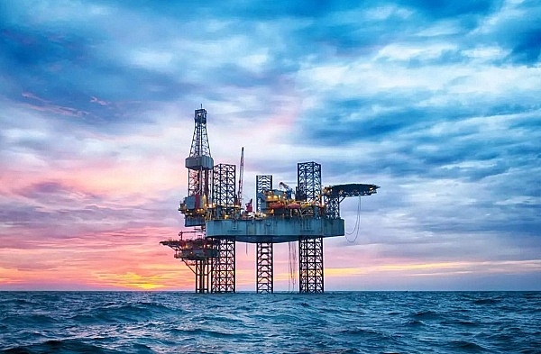 Sự trở lại của Big Oil trong thăm dò và khai thác dầu khí ngoài khơi