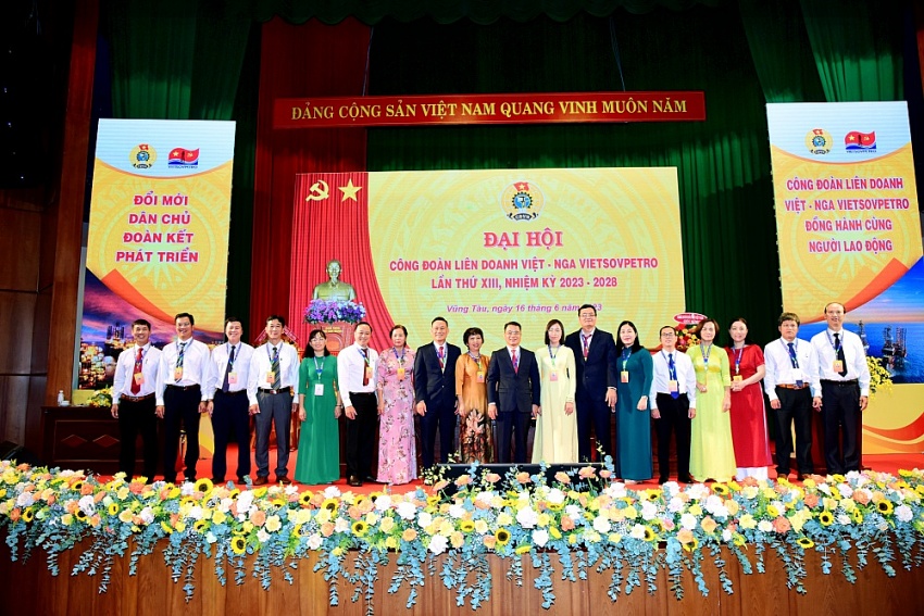 Công đoàn Vietsovpetro tổ chức thành công Đại hội lần thứ XIII, nhiệm kỳ 2023 – 2028 Công đoàn Vietsovpetro tổ chức thành công Đại hội lần thứ XIII, nhiệm kỳ 2023 – 2028