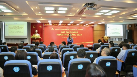 Khai giảng lớp bồi dưỡng nhận thức về Đảng khu vực Hà Nội lần 2 năm 2023