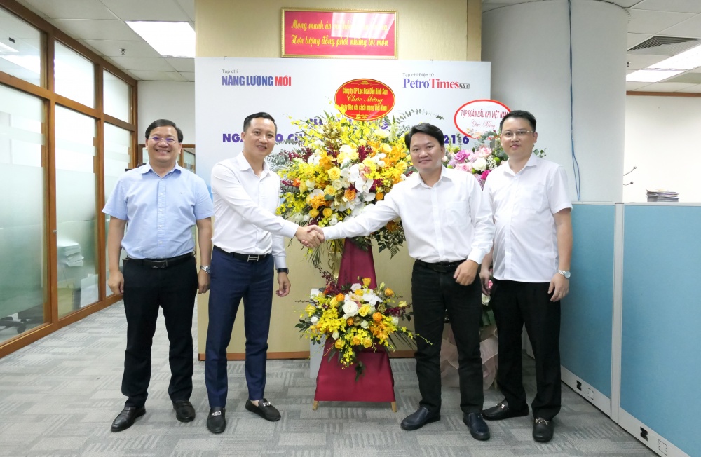 Lãnh đạo các tổ chức chính trị và đơn vị thành viên Petrovietnam chúc mừng Tạp chí Năng lượng Mới/PetroTimes nhân ngày Báo chí cách mạng Việt Nam