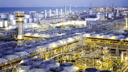 Saudi Aramco và TotalEnergies đạt thỏa thuận hóa dầu trị giá 11 tỷ USD