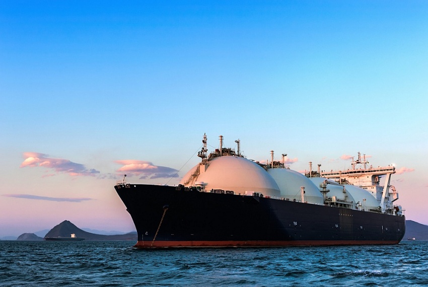 Lần đầu tiên nhập khẩu LNG của châu Âu vượt khí đốt đường ống