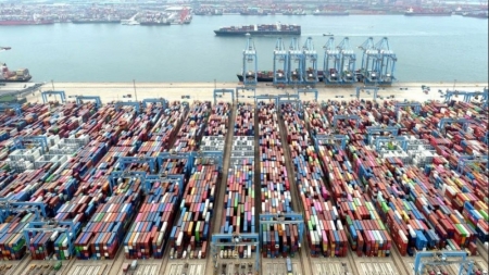 Trung Quốc giải phóng hàng triệu thùng dầu nhập khẩu bị kẹt tại cảng