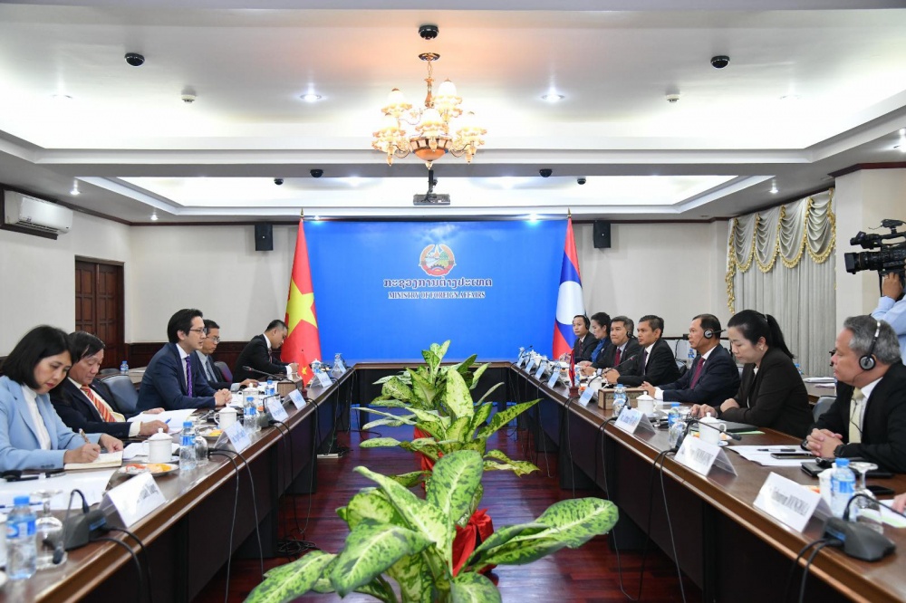 Tham khảo chính trị lần thứ 8 giữa hai Bộ Ngoại giao Việt Nam-Lào