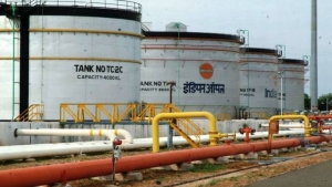 Các công ty dầu khí Ấn Độ huy động hàng tỷ USD chuyển đổi năng lượng