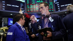 Thị trường chứng khoán thế giới ngày 30/6: Phố Wall tăng điểm nhờ dữ liệu lạm phát đáng khích lệ